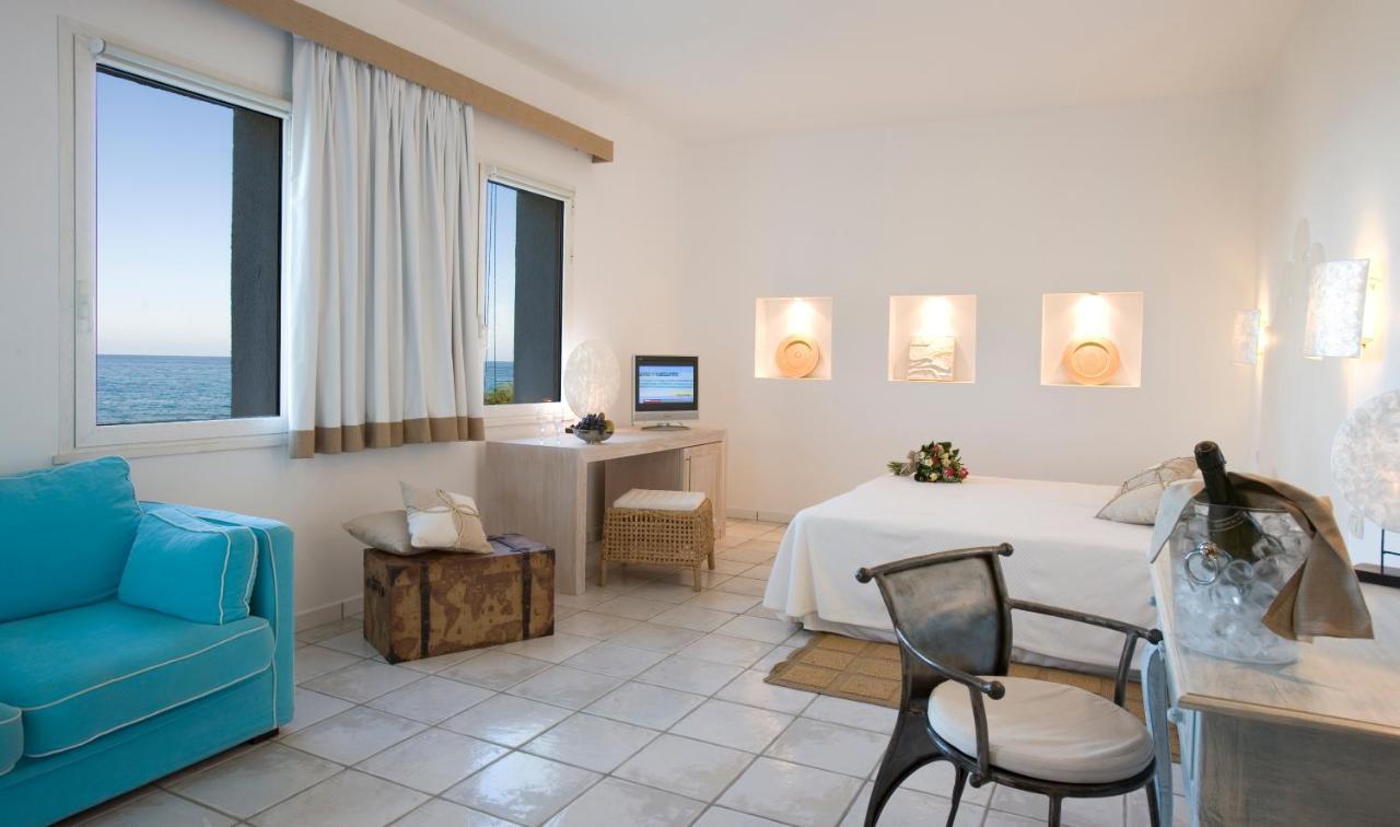 Hotel Flamingo Santa Margherita di Pula Εξωτερικό φωτογραφία